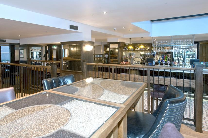 Hotel The Bath Arms Wetherspoon Warminster Exterior foto