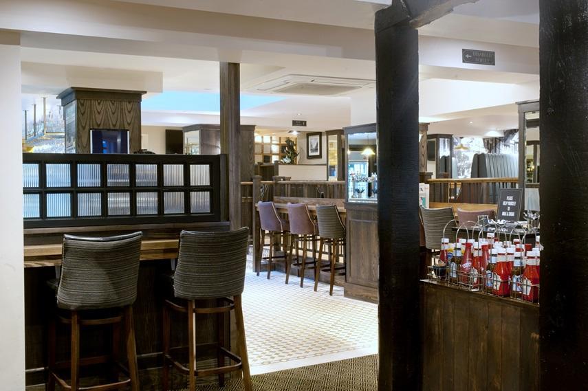 Hotel The Bath Arms Wetherspoon Warminster Exterior foto